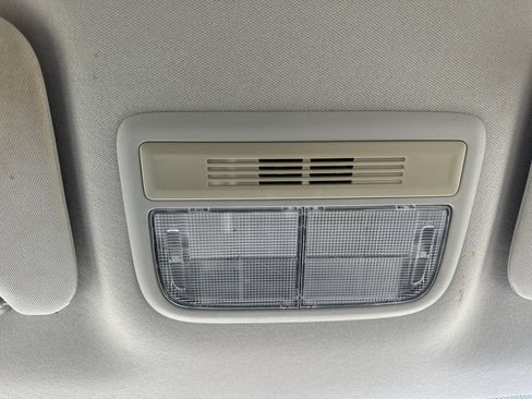 Used 2016 Honda HR-V LX image 27