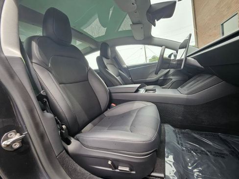 Used 2024 Tesla Model 3 Standard Range RWD image 55