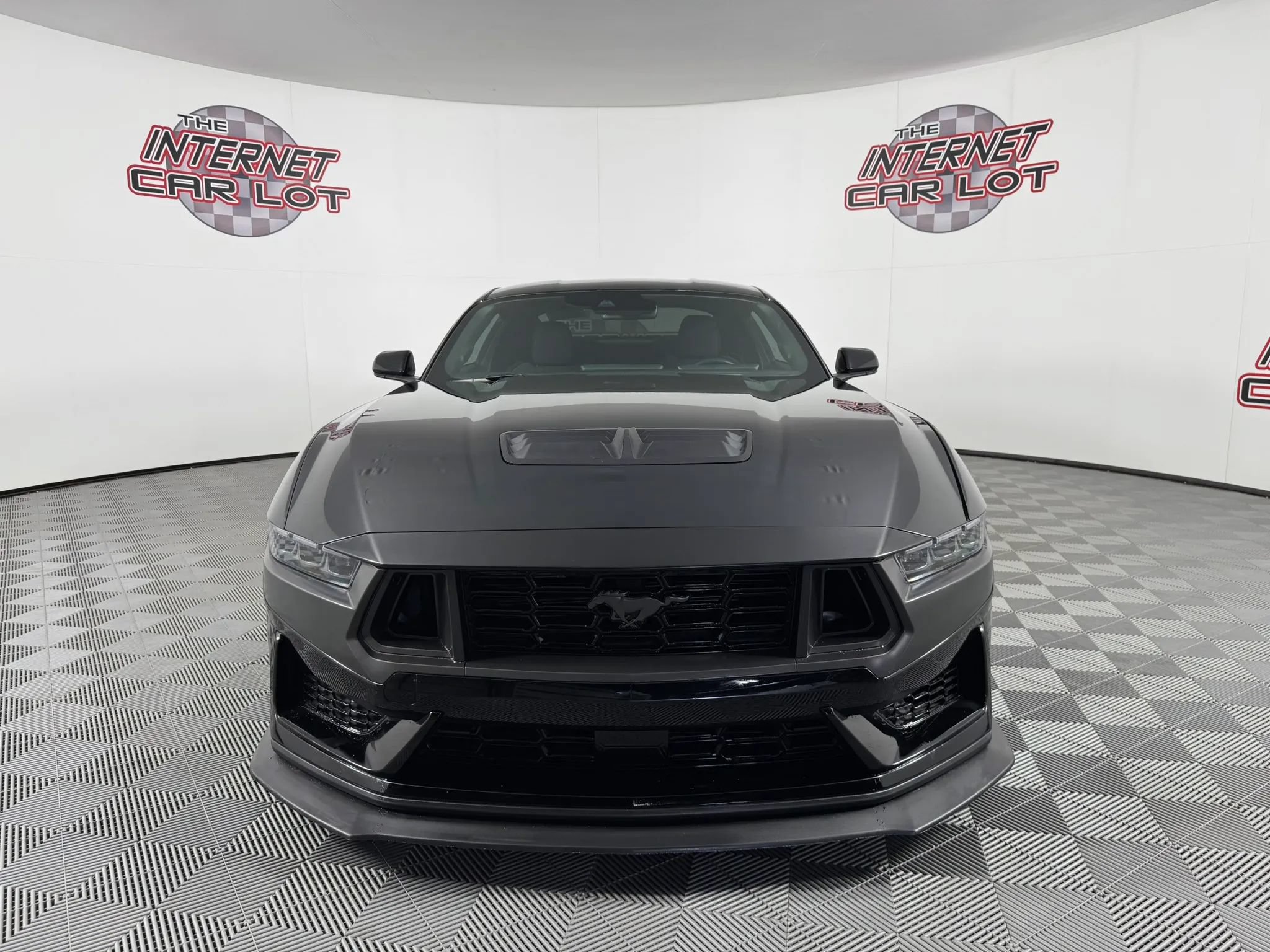 Used 2025 Ford Mustang GT RWD image 2