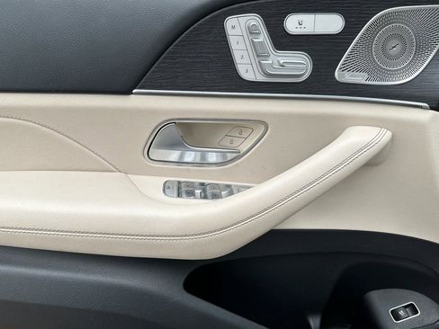 Used 2021 Mercedes-Benz GLE 350 4MATIC image 11