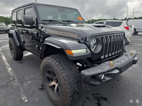 Used 2022 Jeep Wrangler Unlimited Rubicon w/ Xtreme Recon 35" Tire Package AWD/4WD image 2