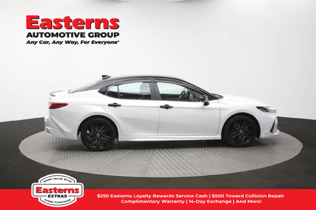 Used 2025 Toyota Camry XSE AWD/4WD image 41