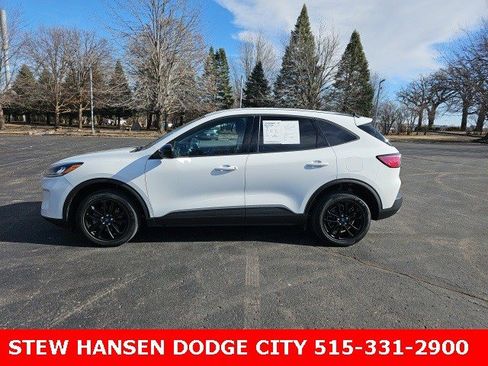 Used 2020 Ford Escape SE Sport image 1