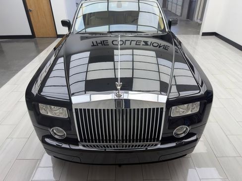 Used 2006 Rolls-Royce Phantom Sedan RWD image 4