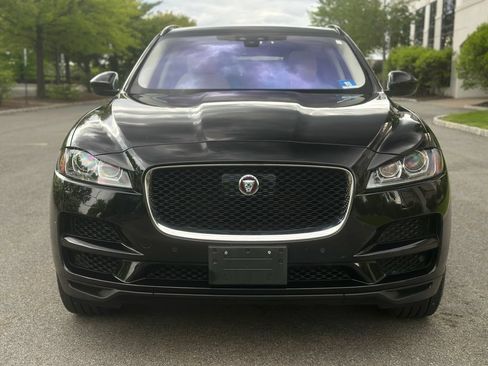 Used 2020 Jaguar F-PACE Premium AWD/4WD image 9