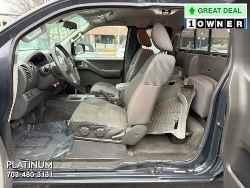 Used 2013 Nissan Frontier Desert Runner image 12