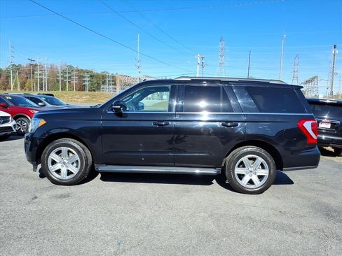 Used 2020 Ford Expedition XLT w/ Equipment Group 202A image 4
