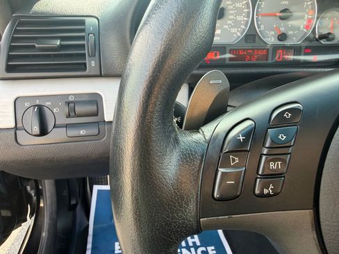 Used 2003 BMW M3 Coupe image 22