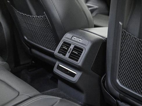 New 2025 Audi Q5 Premium Plus image 18