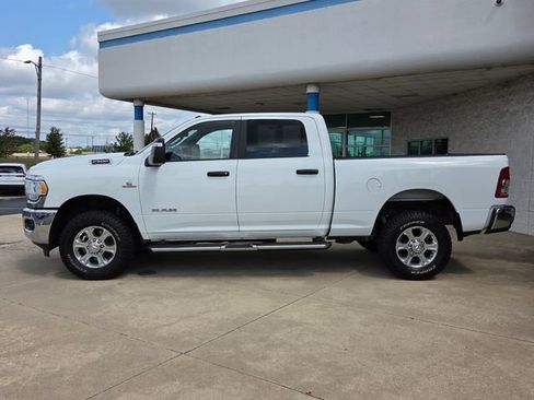Used 2024 RAM 2500 Big Horn w/ Off Road Package AWD/4WD image 2