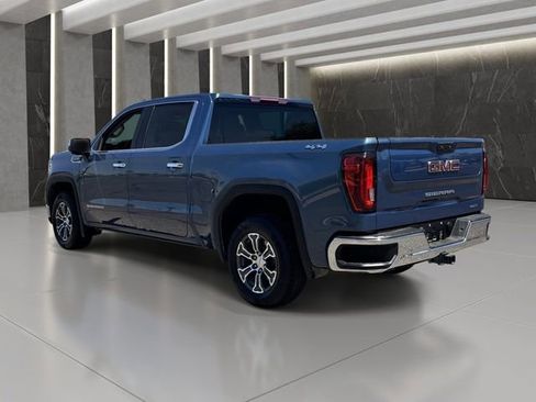 Used 2024 GMC Sierra 1500 SLT AWD/4WD image 4