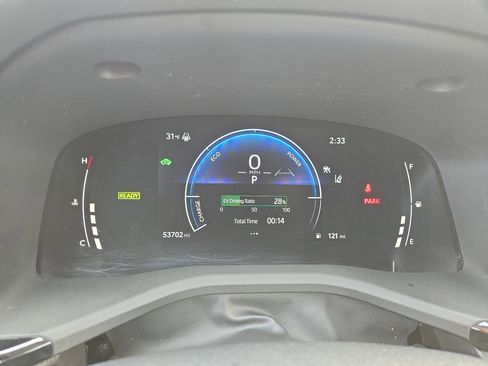 Used 2025 Toyota Camry LE image 17