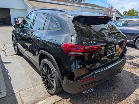 Used 2022 Mercedes-Benz GLA 250 4MATIC image 5
