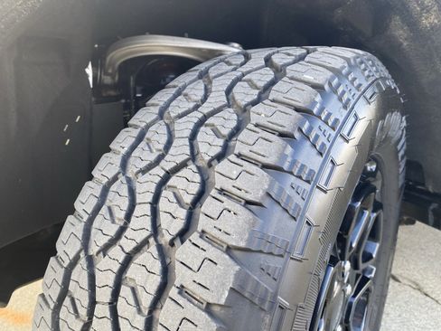 Used 2025 Ford Ranger XLT w/ FX4 Off-Road Package image 43