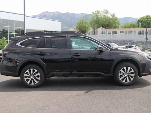 Certified 2025 Subaru Outback Premium w/ Popular Package #1A image 2