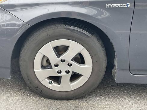 Used 2013 Toyota Prius Two FWD image 11