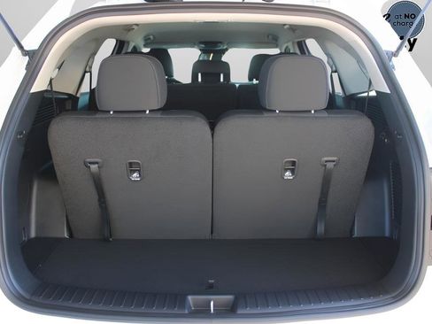 New 2026 Kia Sorento LX image 9