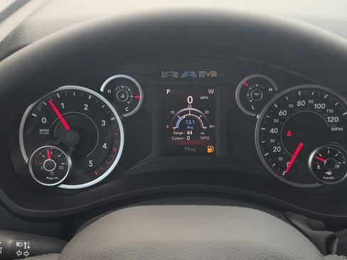 New 2026 RAM 3500 Big Horn AWD/4WD image 13