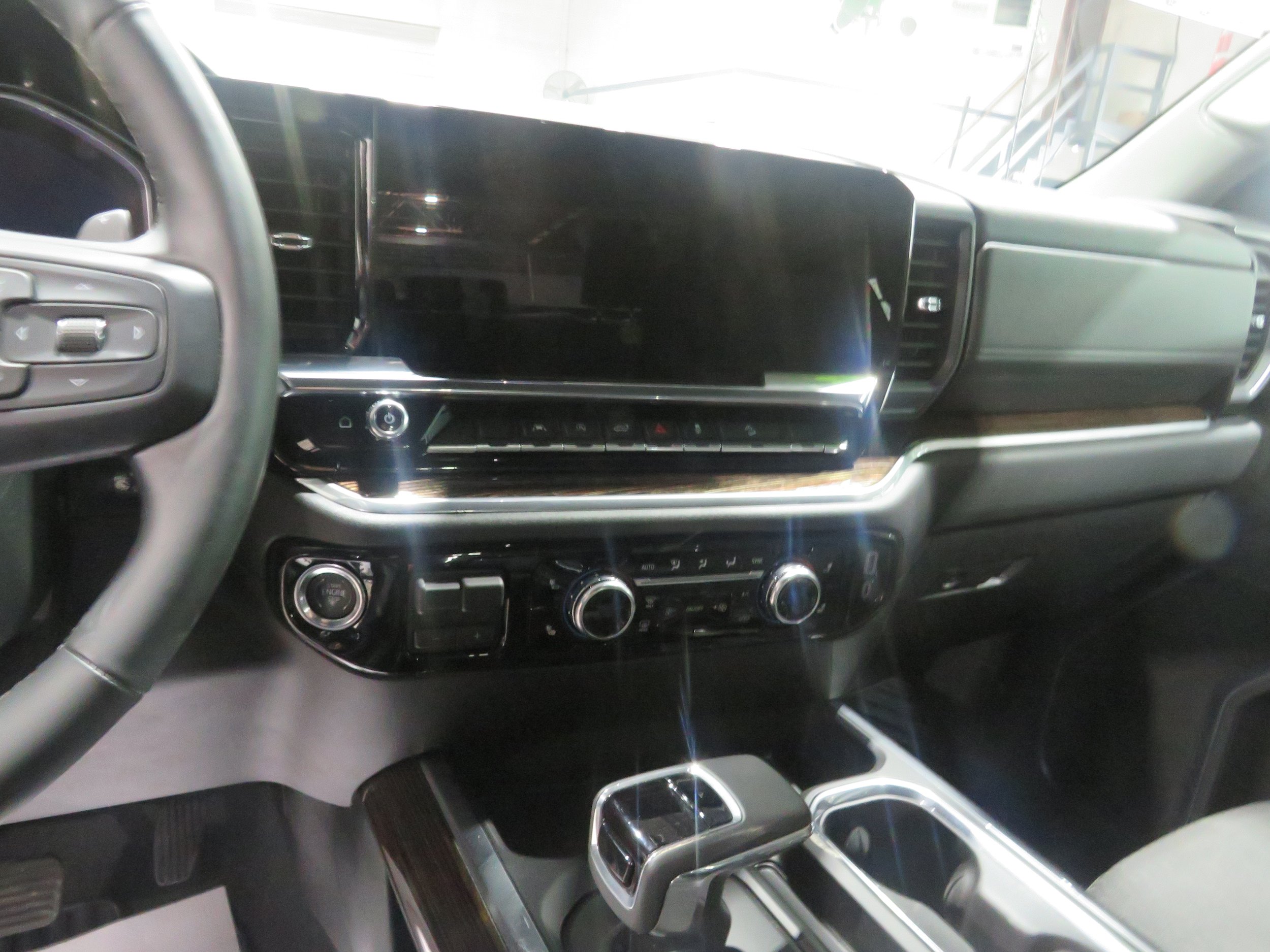 Used 2026 GMC Sierra 1500 Elevation w/ X31 Off-Road Package AWD/4WD image 14
