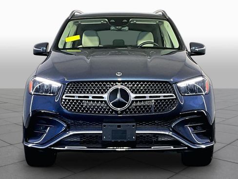 Used 2024 Mercedes-Benz GLE 350 4MATIC image 4