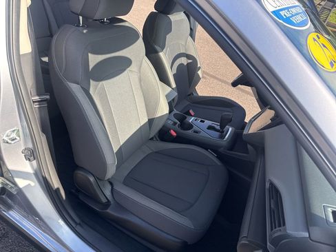 Certified 2025 Subaru Crosstrek 2.0i Premium image 14