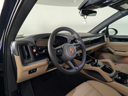 New 2026 Porsche Cayenne AWD/4WD image 4