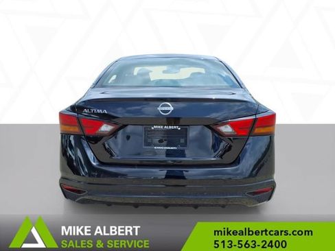 Used 2023 Nissan Altima 2.5 S FWD image 6