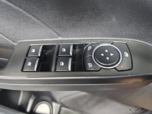 Used 2025 Ford Escape ST-Line Select AWD/4WD image 28