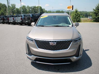 Used 2022 Cadillac XT6 Premium Luxury w/ Technology Package