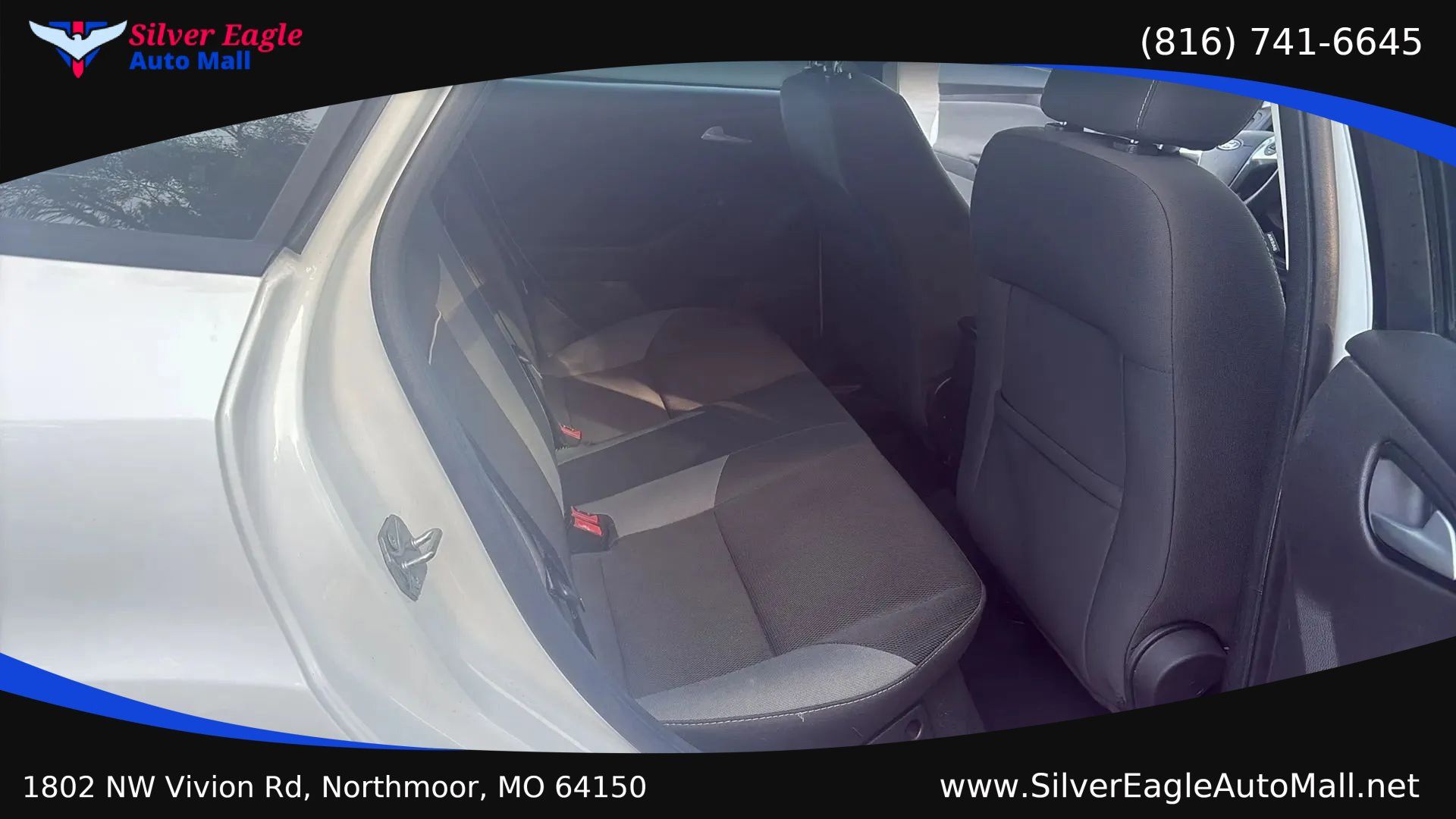 Used 2014 Ford Focus SE FWD image 11