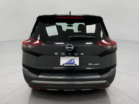 Certified 2023 Nissan Rogue SL w/ SL Premium Package AWD/4WD image 4