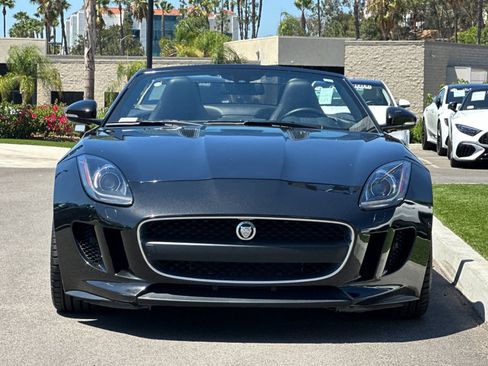 Used 2014 Jaguar F-TYPE Convertible RWD image 8