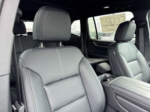 New 2026 GMC Acadia Elevation w/ Elevation Premium Package FWD image 26