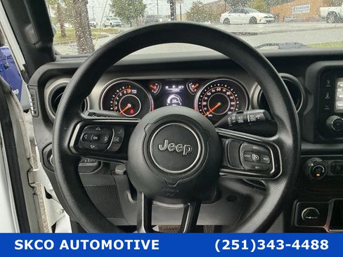 Used 2018 Jeep Wrangler Unlimited Sport AWD/4WD image 18