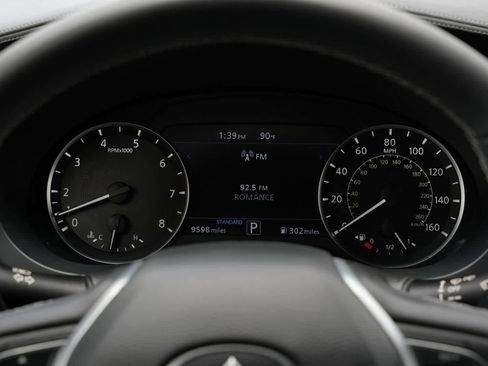Certified 2025 INFINITI QX50 Luxe w/ Cargo Package AWD/4WD image 12