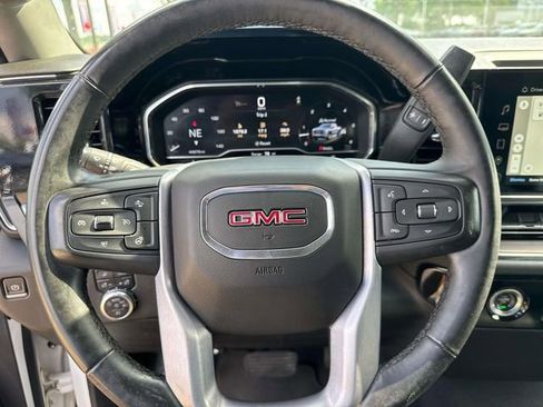 Used 2024 GMC Sierra 1500 SLT AWD/4WD image 28
