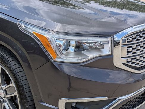 Used 2018 GMC Acadia Denali AWD/4WD image 40
