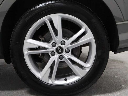 Used 2023 Audi Q3 2.0T Premium Plus w/ Premium Plus Package AWD/4WD image 38