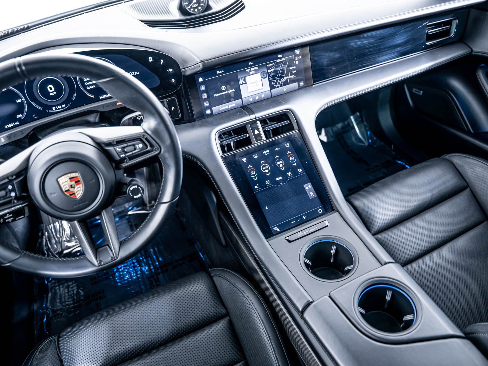 Certified 2023 Porsche Taycan GTS w/ Premium Package (P6U) AWD/4WD image 17