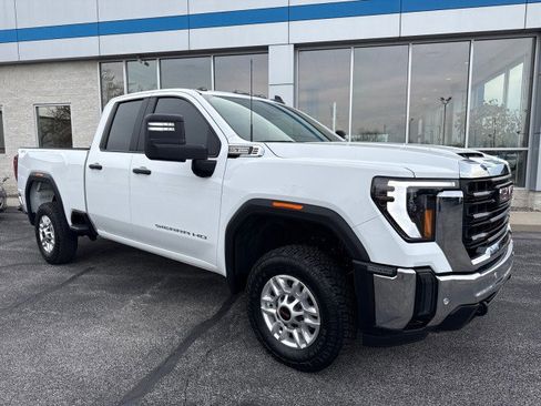 Used 2025 GMC Sierra 2500 Pro w/ 1SA Pro Safety Plus Package image 1