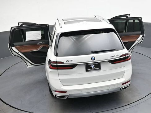 New 2026 BMW X7 xDrive40i AWD/4WD image 38