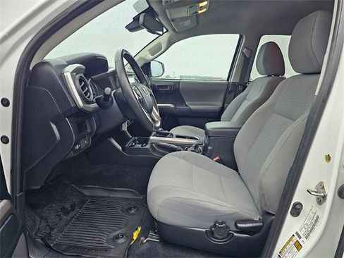 Used 2019 Toyota Tacoma SR5 image 11