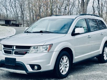 Used 2013 Dodge Journey SXT w/ Flexible Seating Group