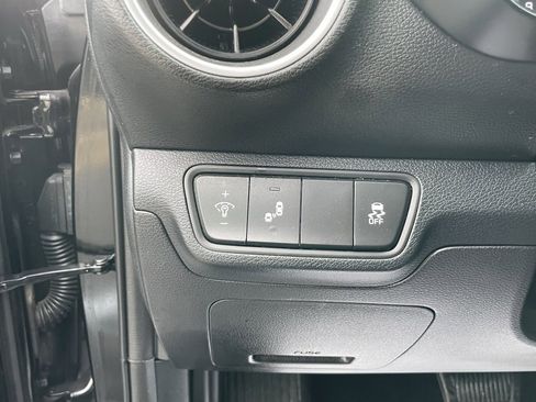 Certified 2024 Kia Forte LXS w/ LXS Technology Package image 12