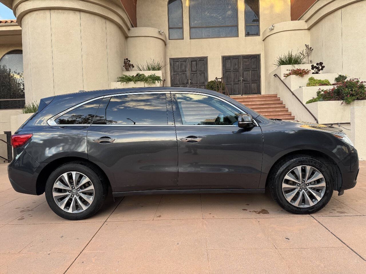 Used 2016 Acura MDX w/ Technology Package FWD image 6