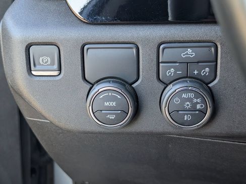Used 2024 Chevrolet Silverado 1500 RST w/ Texas Edition Plus RWD image 23