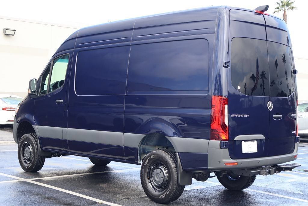 New 2026 Mercedes-Benz Sprinter 2500 image 2