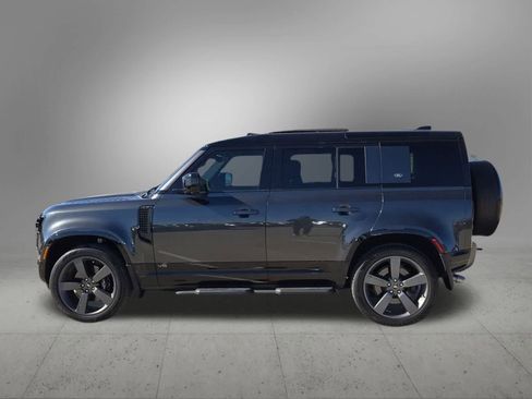 Used 2023 Land Rover Defender 110 Carpathian Edition image 3