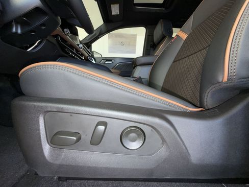 New 2026 GMC Canyon AT4 w/ Technology Plus Package AWD/4WD image 14