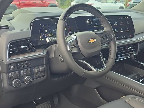 New 2026 Chevrolet Tahoe Premier AWD/4WD image 18
